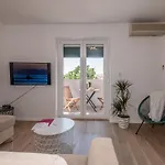 Second Apartment *