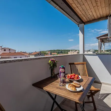 Appartement Second Pula